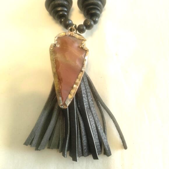 Iris Apfel & Bajalia Black Wood Disk Tassel & Arrowhead Statement Necklace - Picture 3 of 10